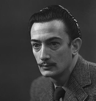 Dalí, photographed by Studio Harcourt in 1936